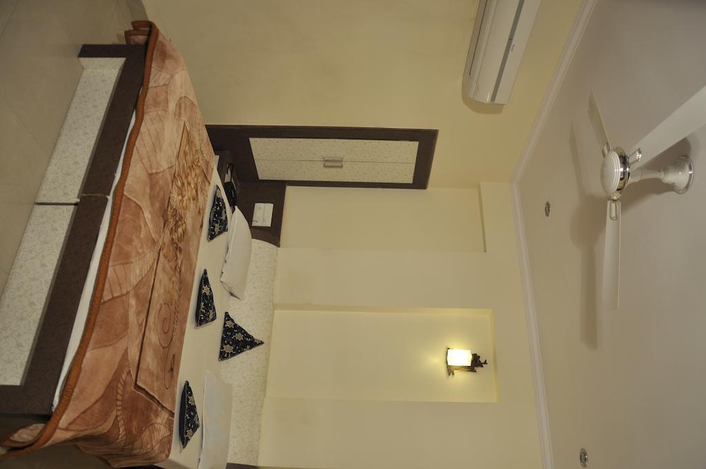 Hotel Metro Jaipur Extérieur photo